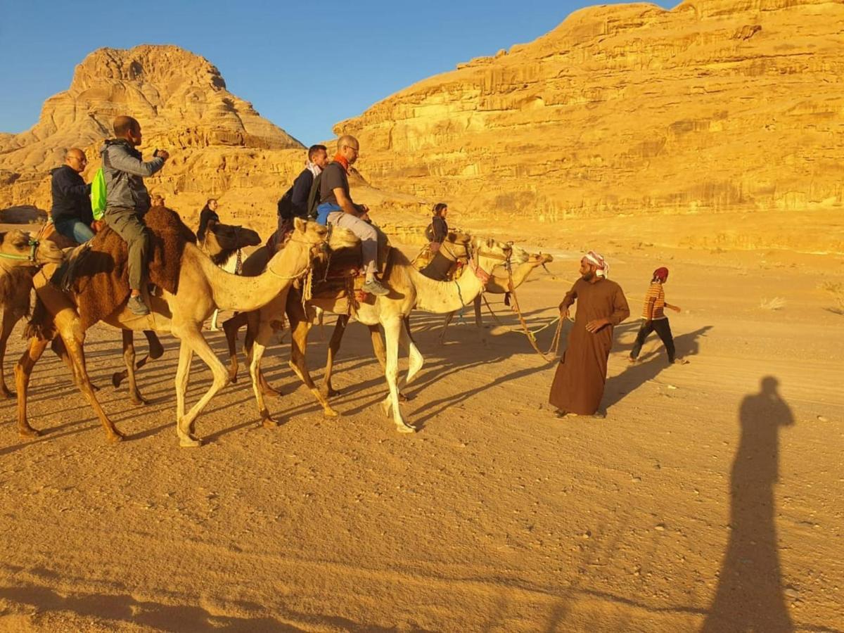 غرووب وادي رم Hotel ภายนอก รูปภาพ