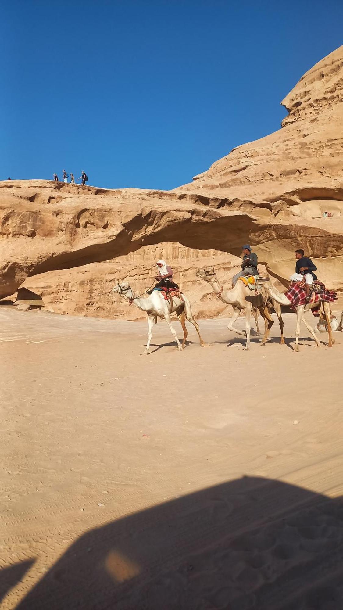 غرووب وادي رم Hotel ภายนอก รูปภาพ