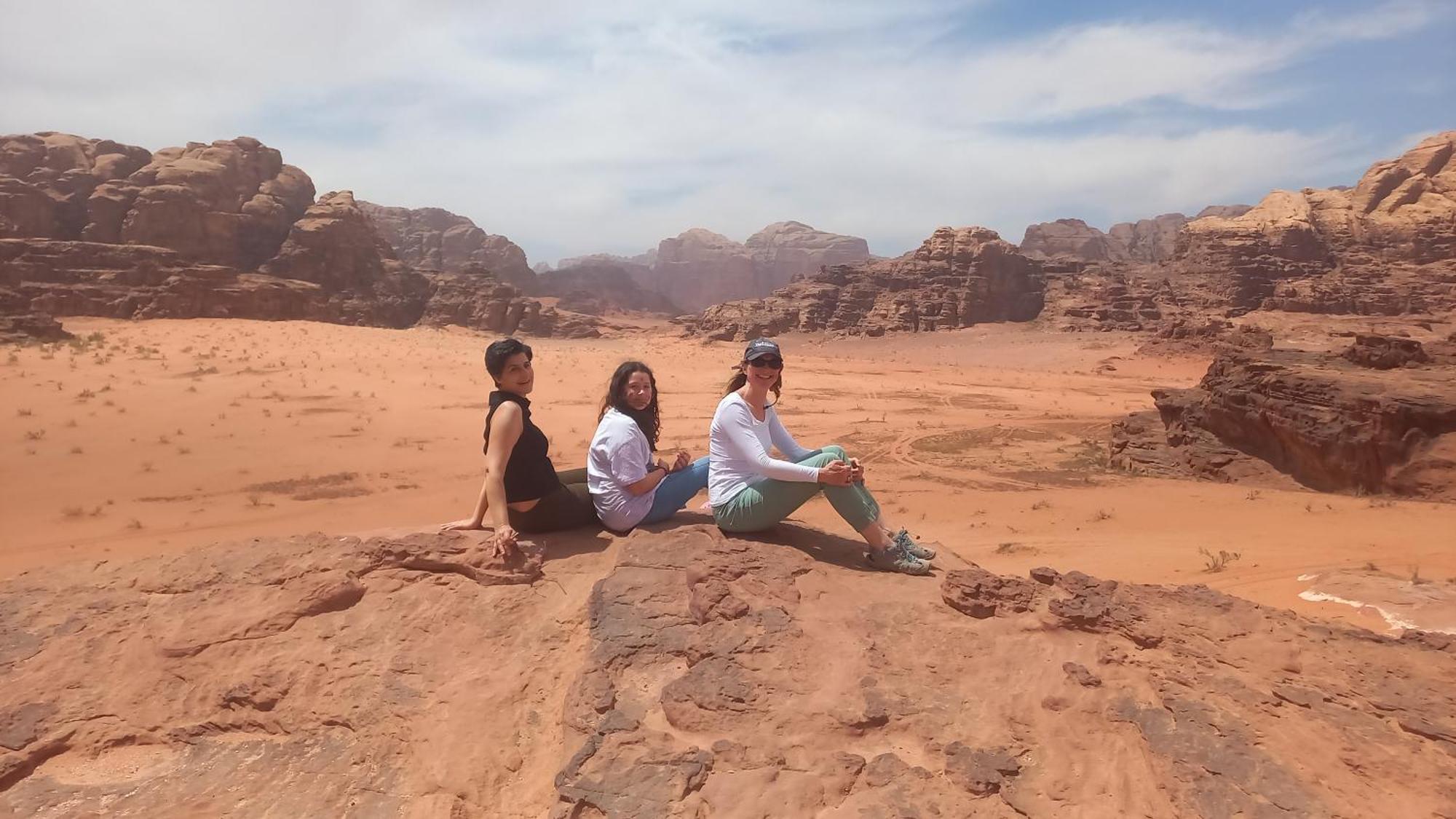 غرووب وادي رم Hotel ภายนอก รูปภาพ