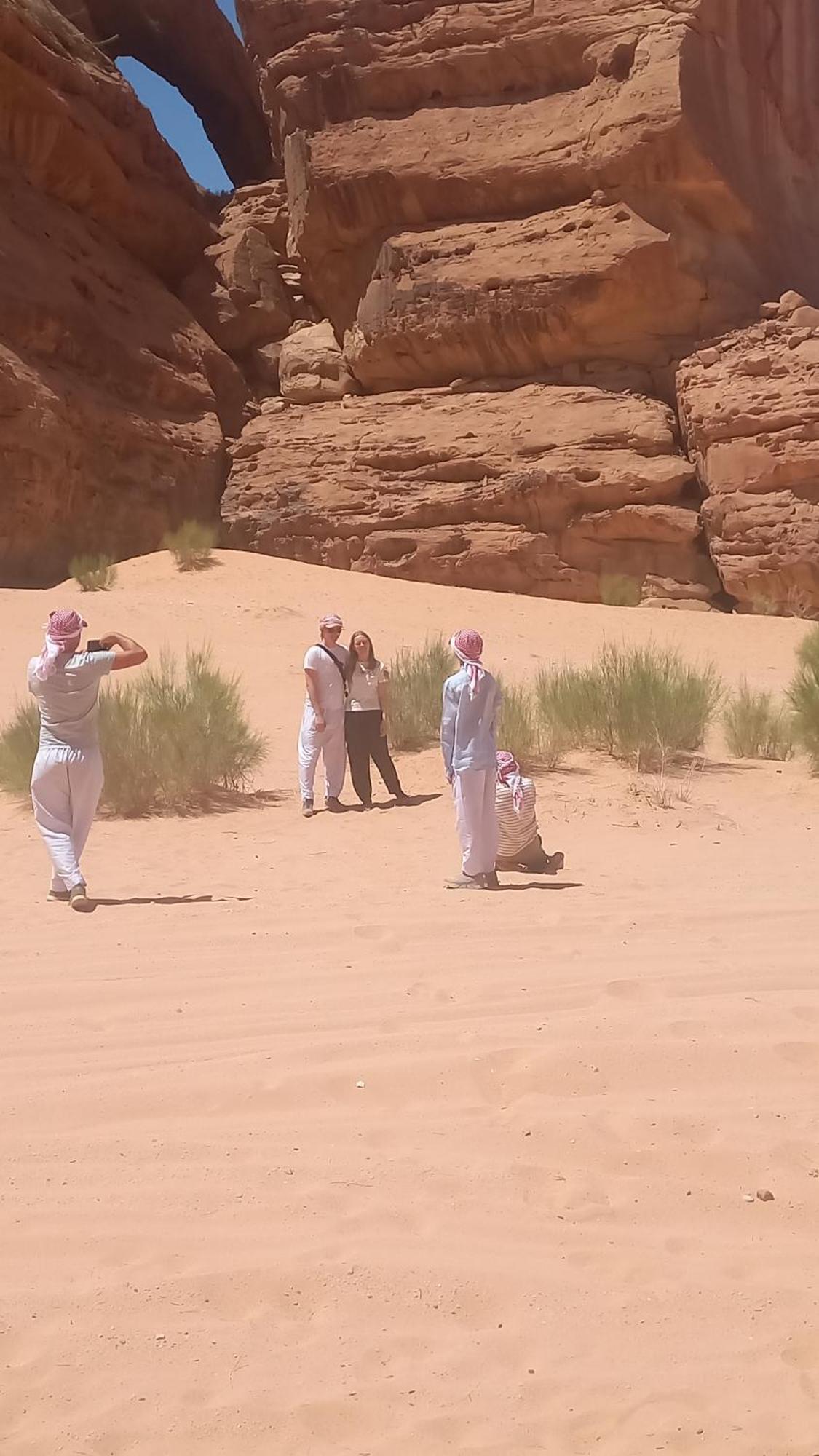 غرووب وادي رم Hotel ภายนอก รูปภาพ