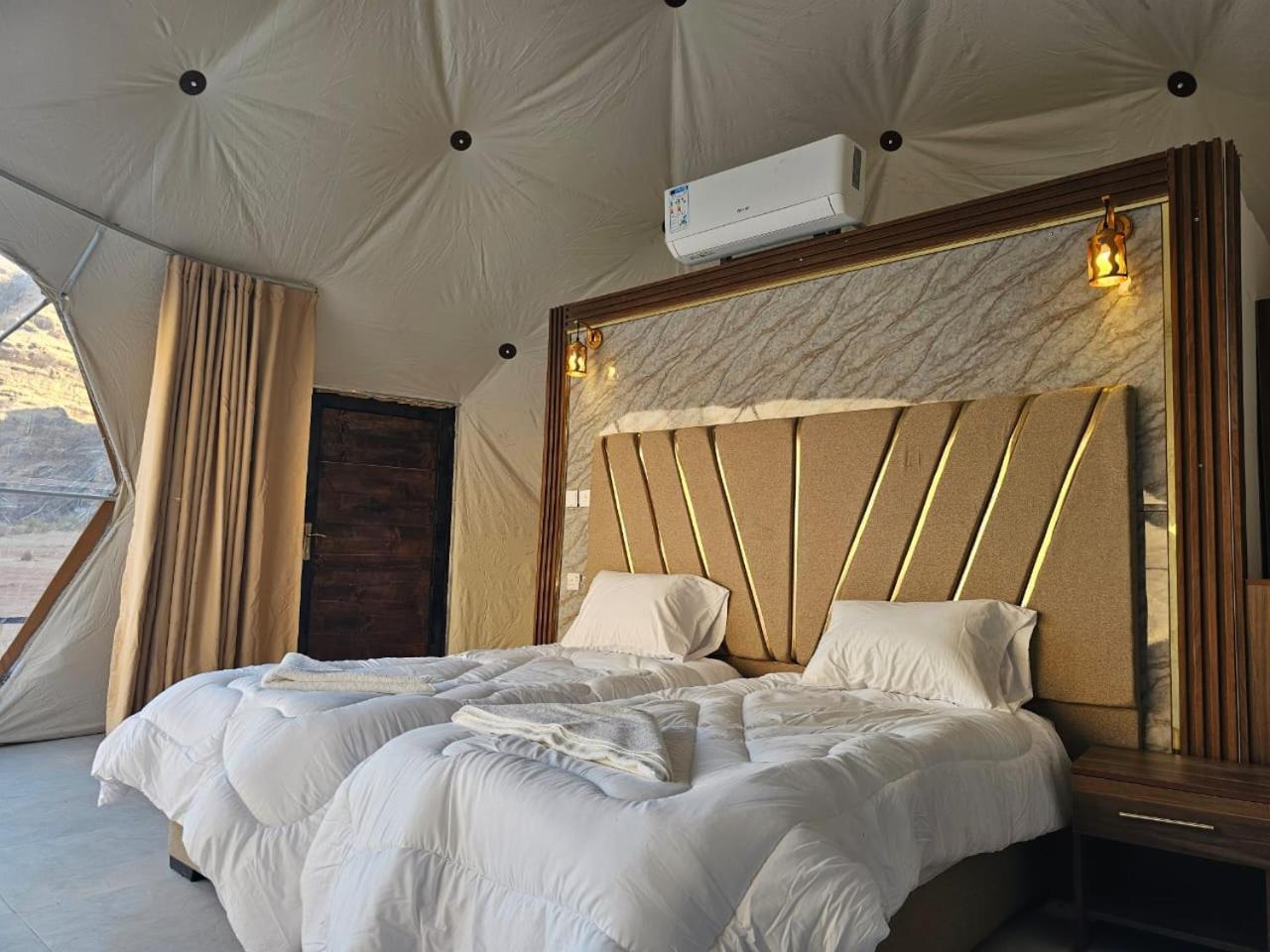 غرووب وادي رم Hotel ภายนอก รูปภาพ